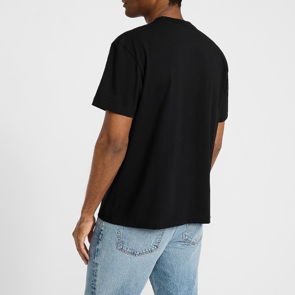 NWT DC Batman Graphic T-Shirt - Picture 3 of 8